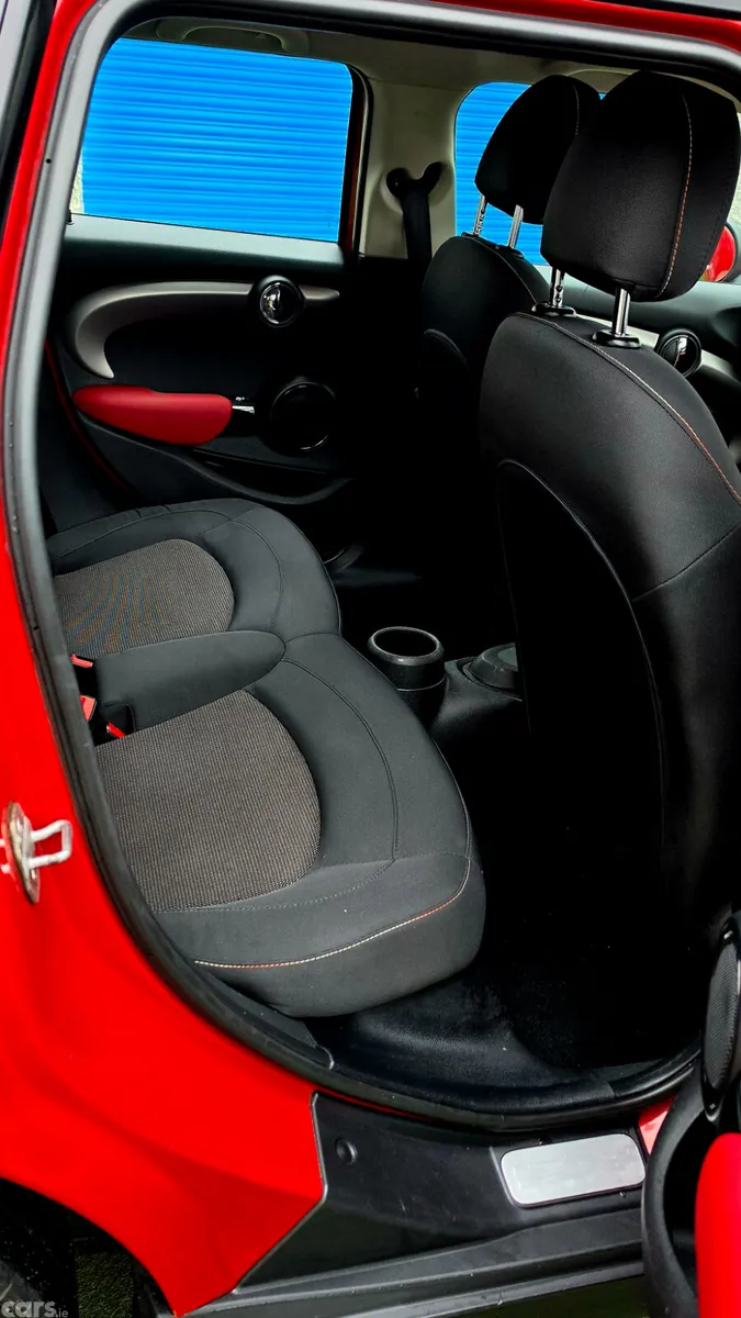 Mini One Hatchback, Diesel, 2015, Red
