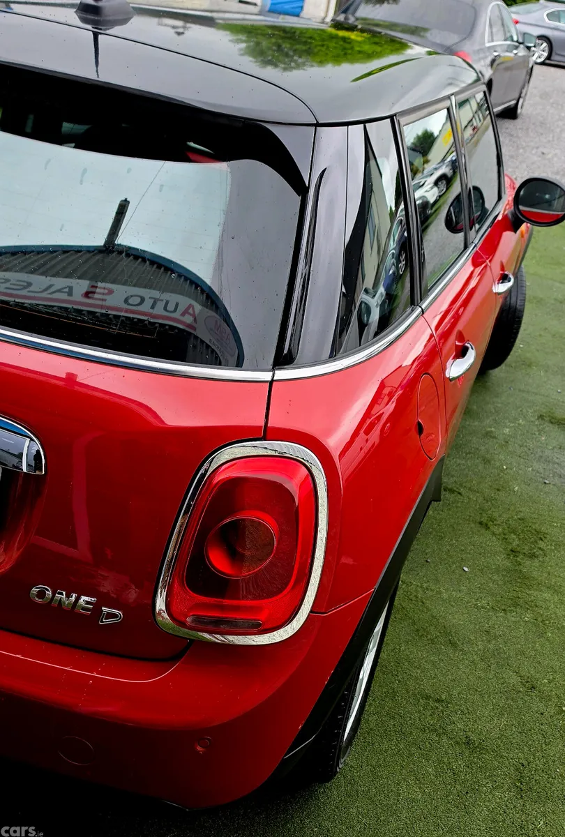 Mini One Hatchback, Diesel, 2015, Red