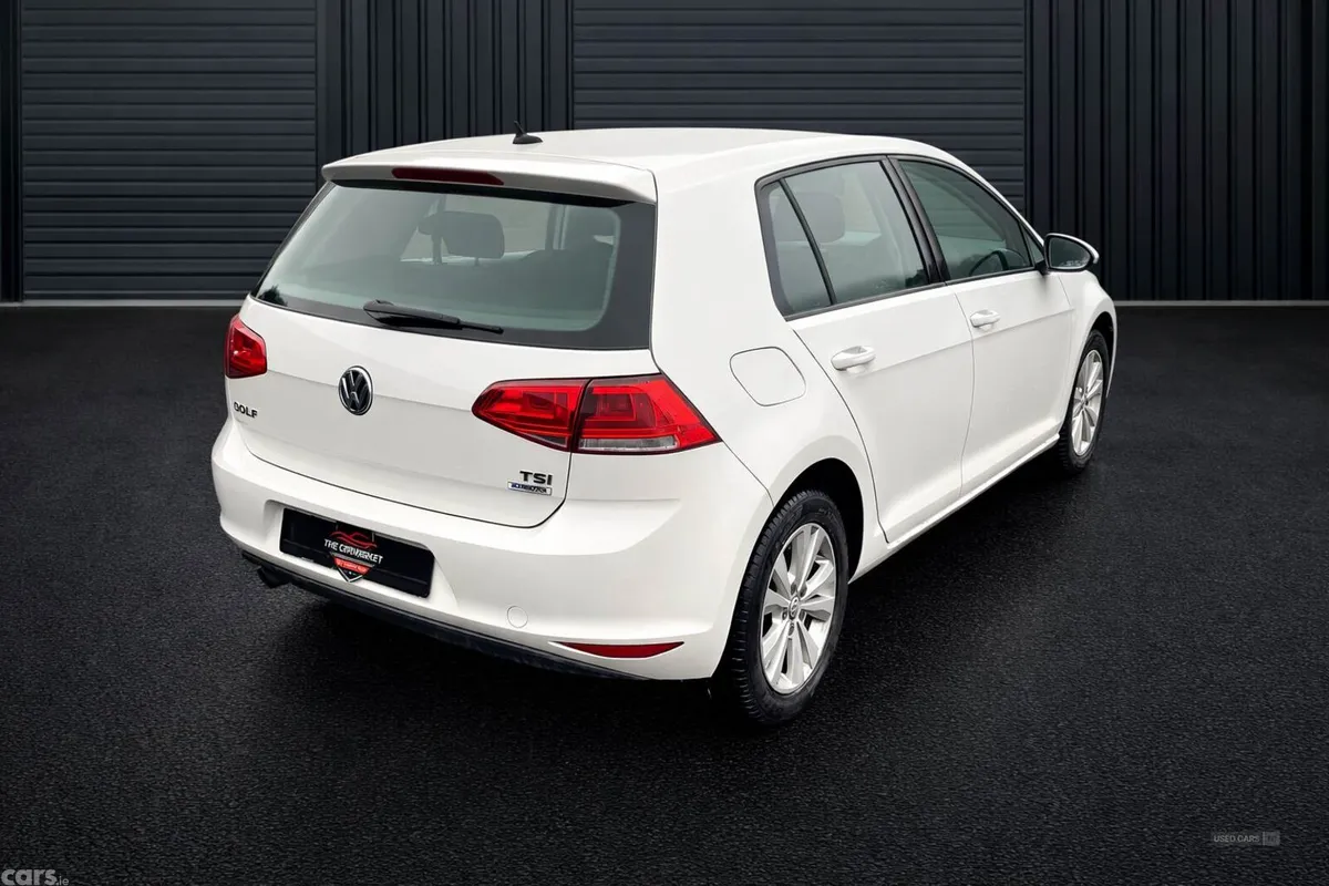 Volkswagen Golf , Petrol, 2014, White