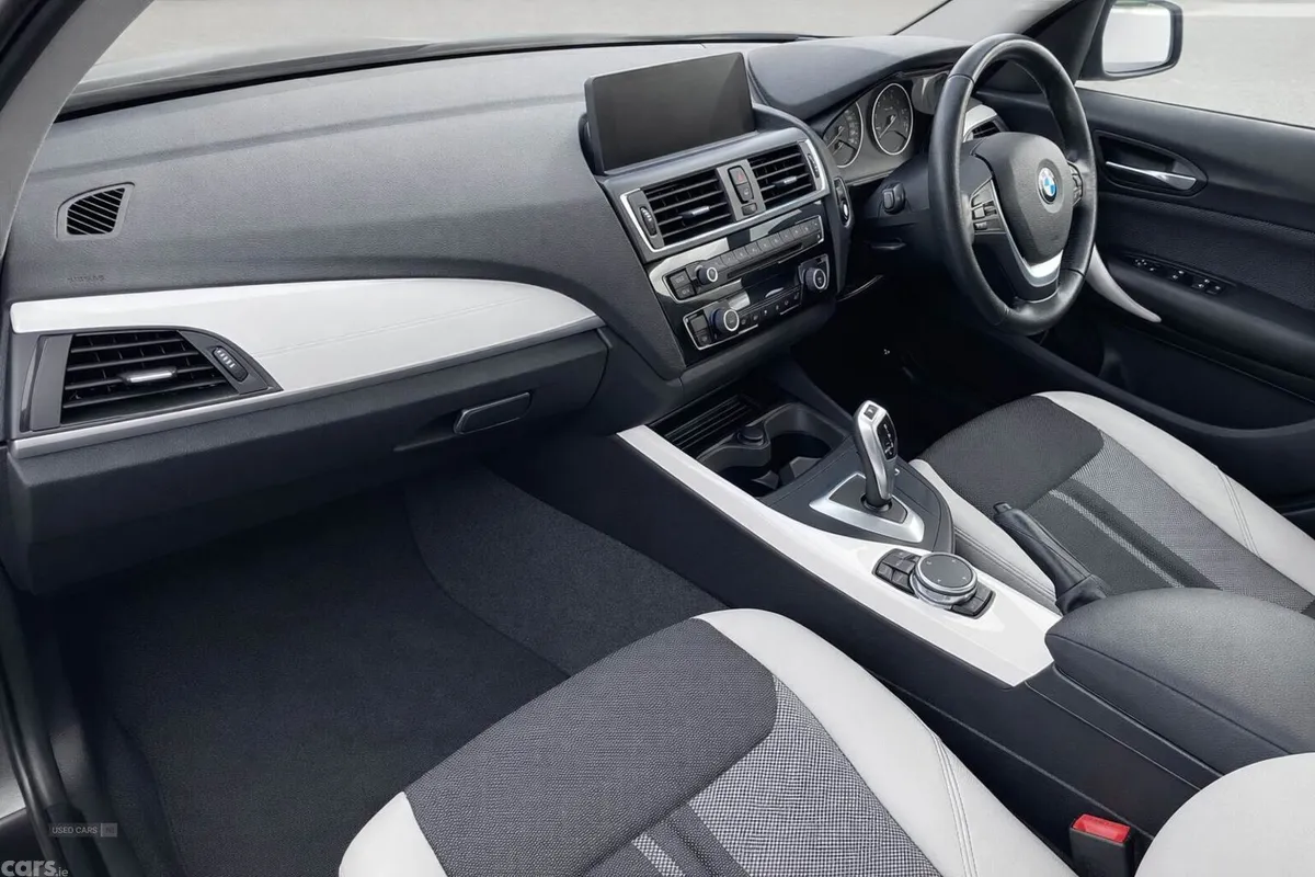 BMW 1-Series , Petrol, 2016, Black
