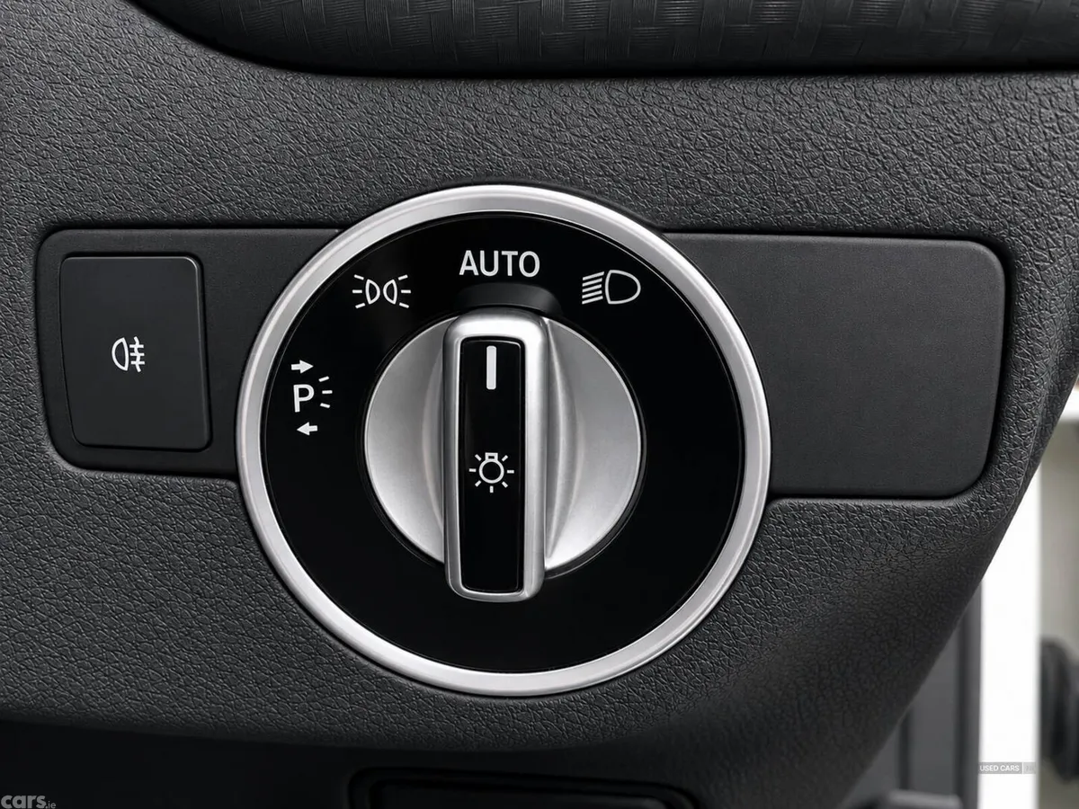 Mercedes-Benz A-Class , Petrol, 2013, White