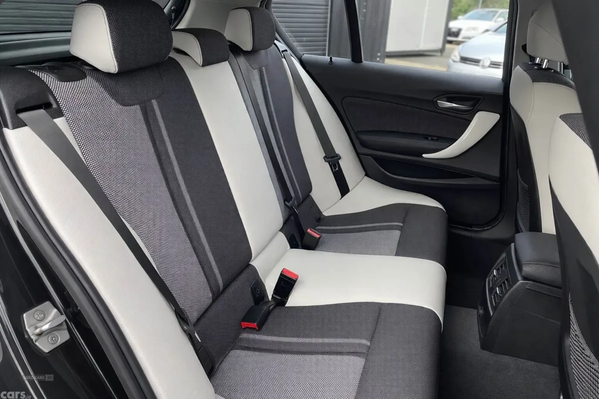 BMW 1-Series , Petrol, 2016, Black