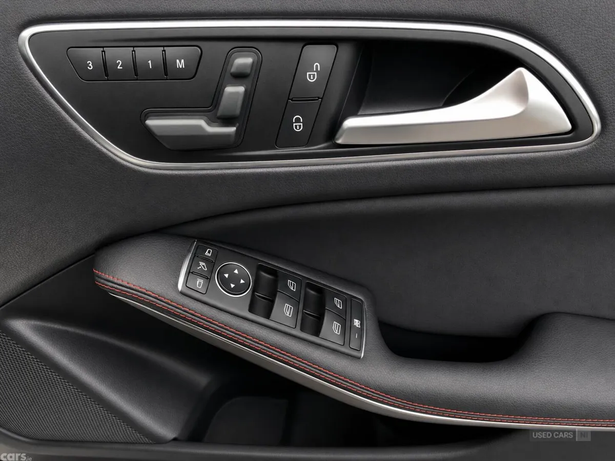 Mercedes-Benz A-Class , Petrol, 2013, White