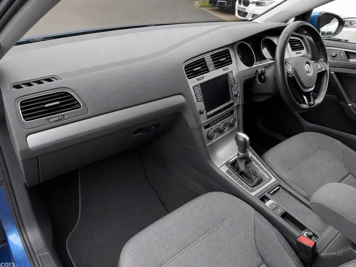 Volkswagen Golf , Petrol, 2014, Blue