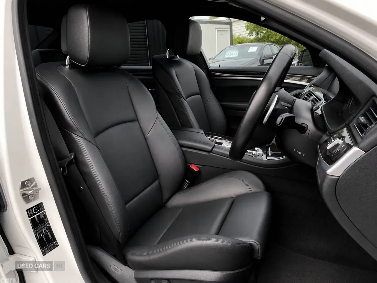BMW 5-Series , Diesel, 2013, White