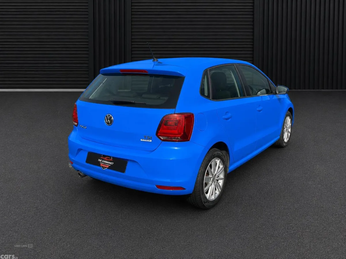Volkswagen Polo , Petrol, 2014, Blue