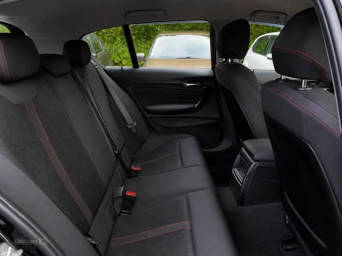 BMW 1-Series , Petrol, 2016, Black
