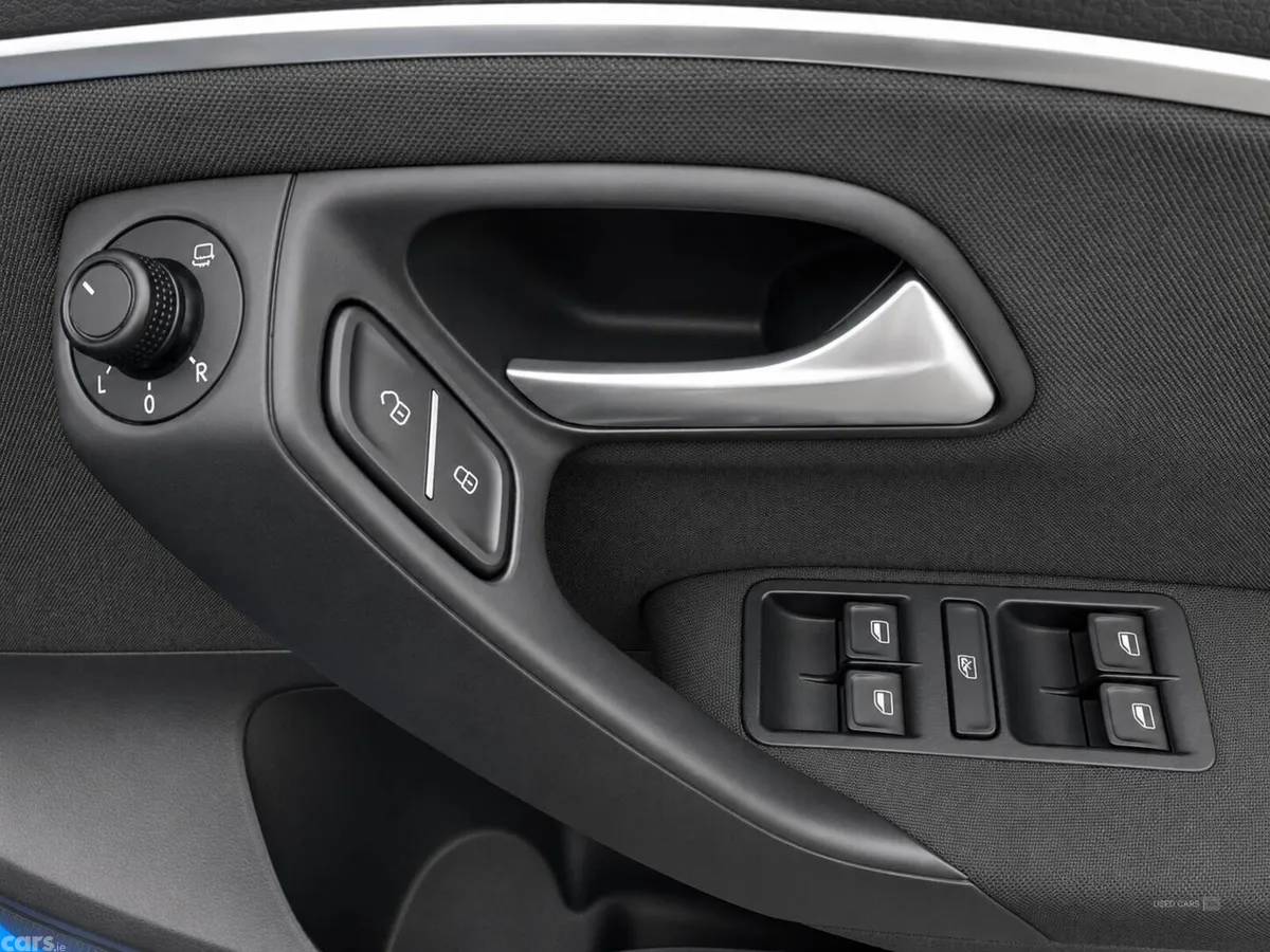 Volkswagen Polo , Petrol, 2014, Blue