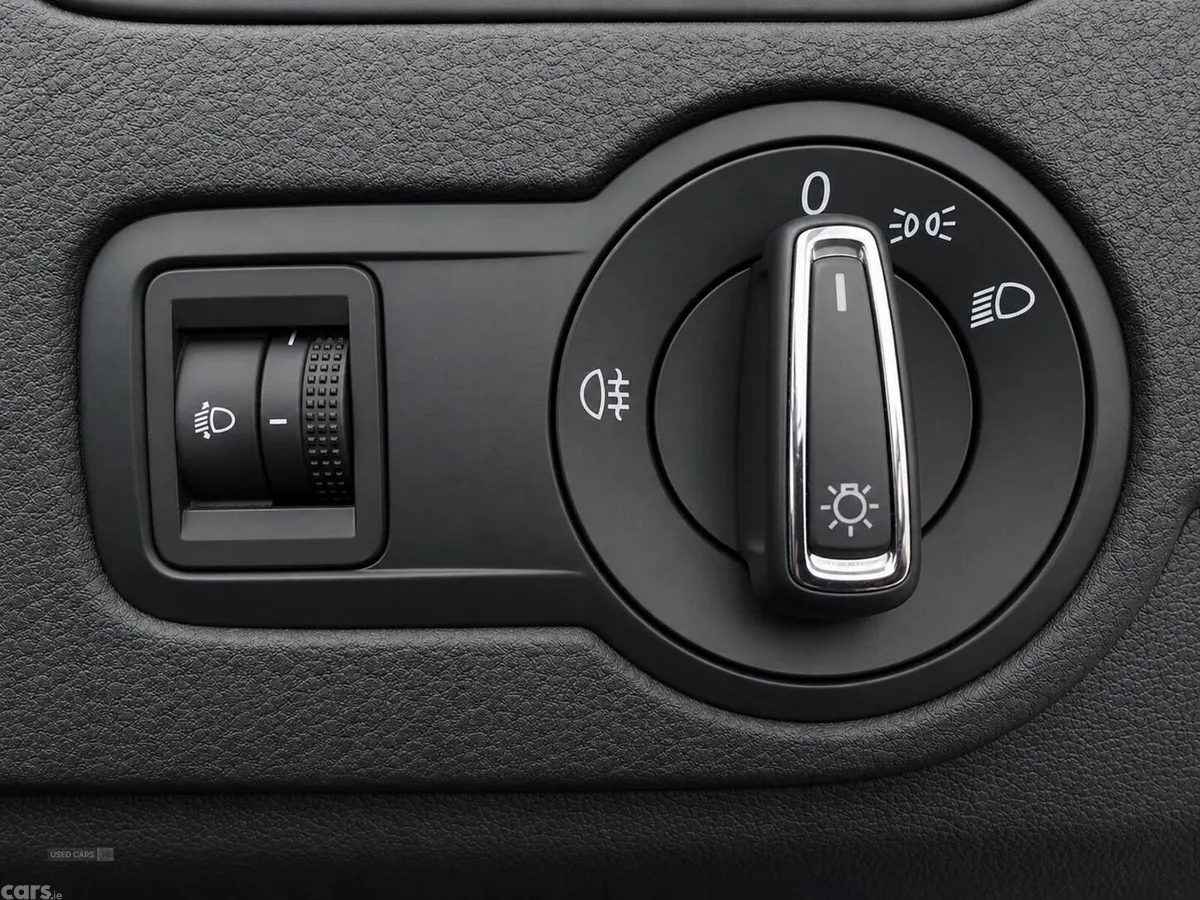 Volkswagen Polo , Petrol, 2014, Blue
