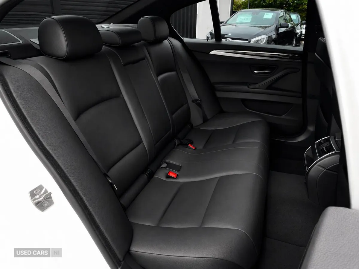 BMW 5-Series , Diesel, 2013, White