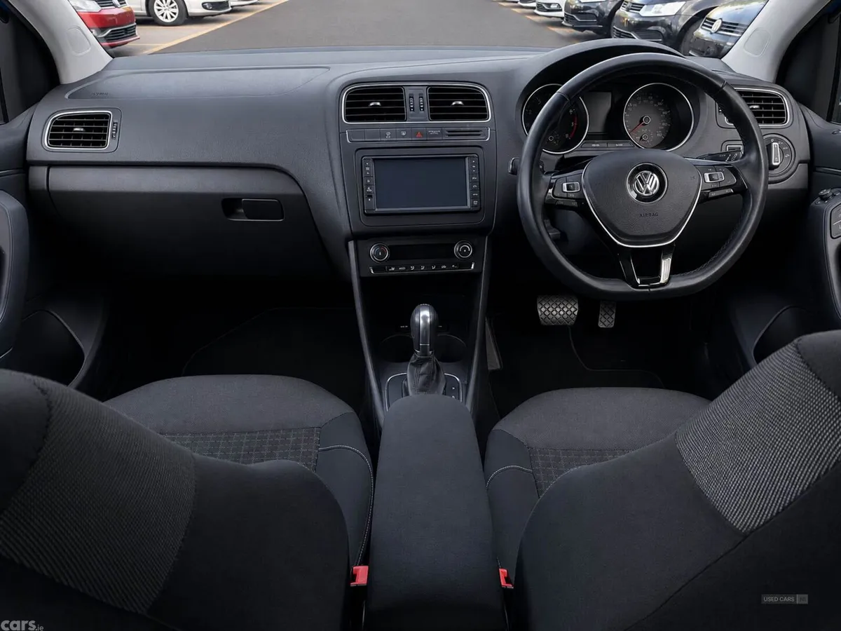 Volkswagen Polo , Petrol, 2014, Blue