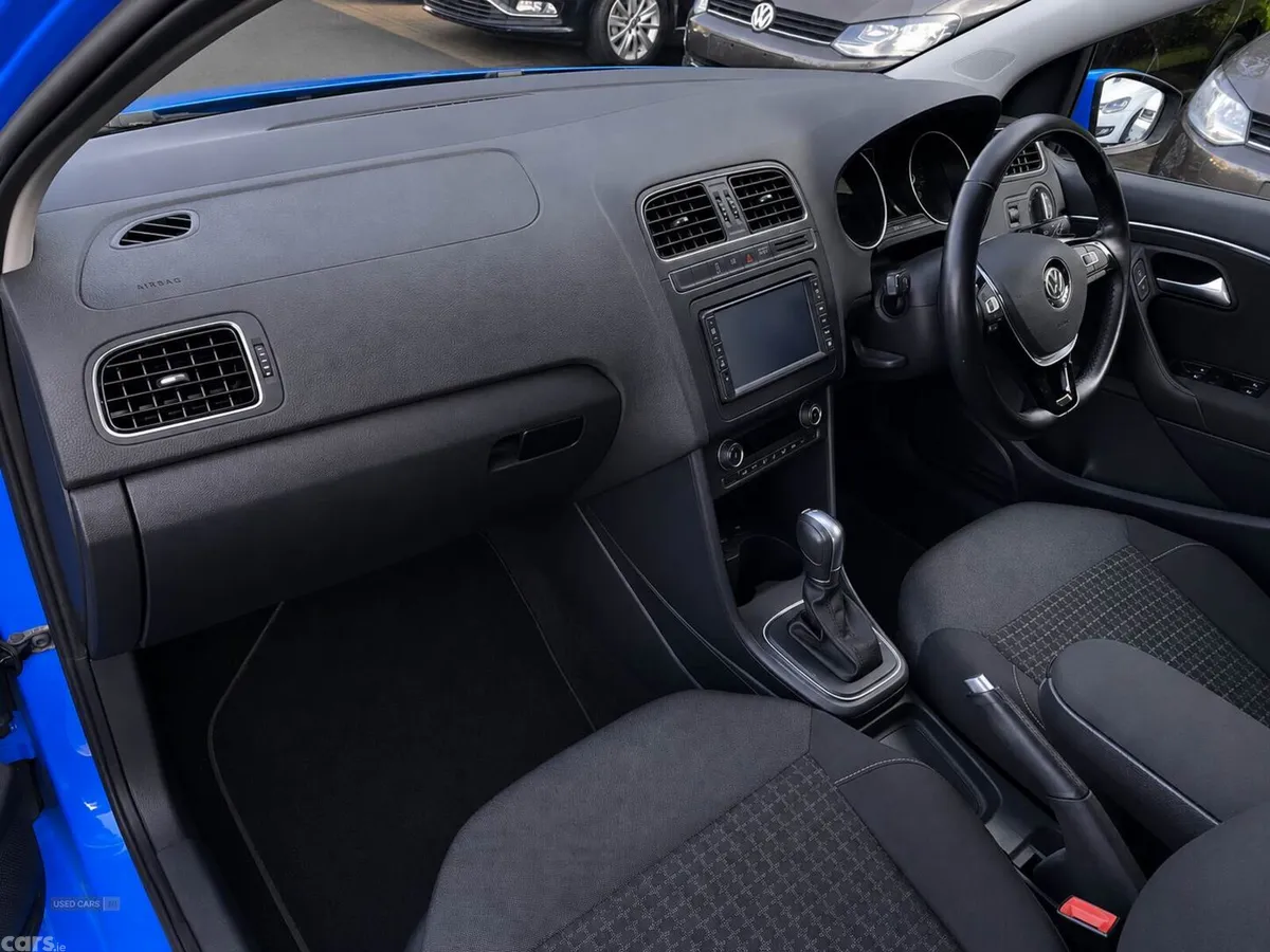 Volkswagen Polo , Petrol, 2014, Blue