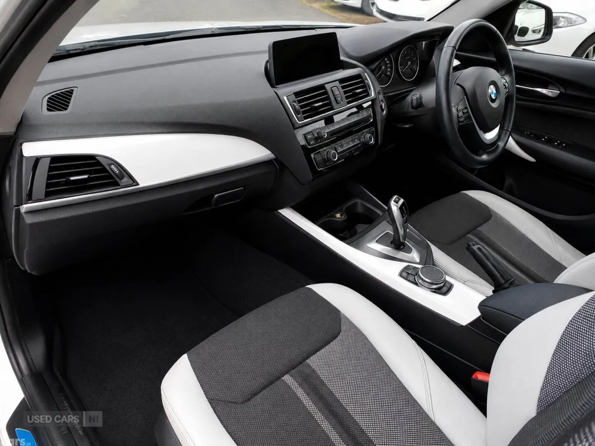 BMW 1-Series , Petrol, 2015, White