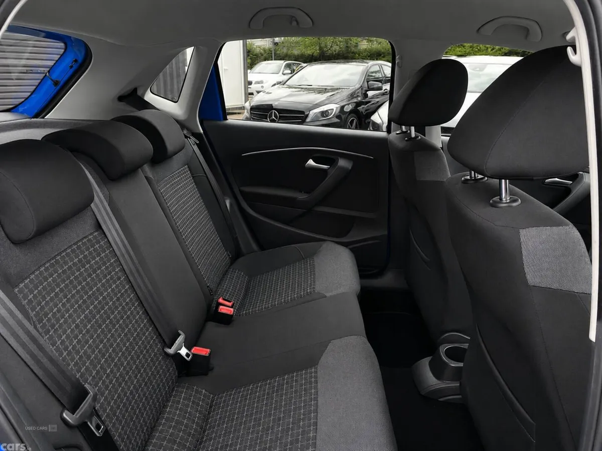 Volkswagen Polo , Petrol, 2014, Blue