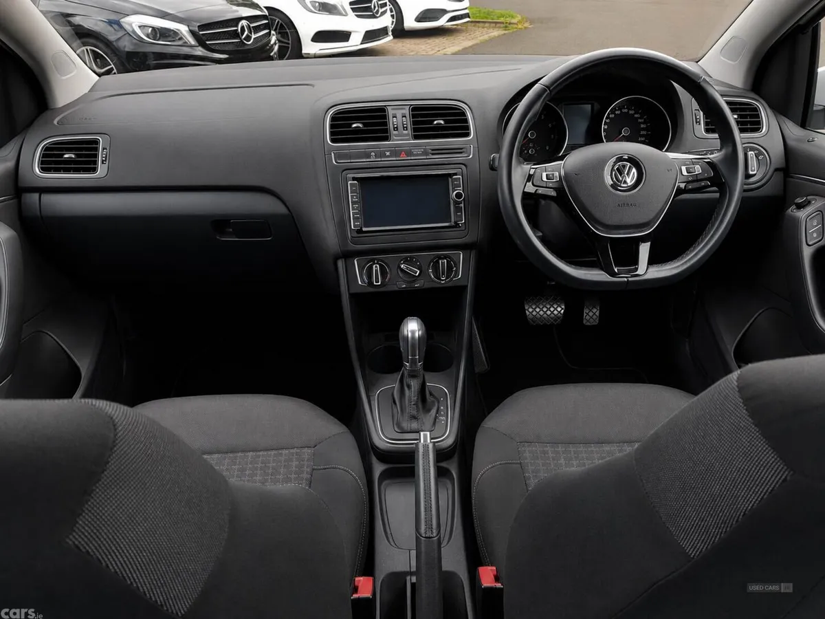 Volkswagen Polo , Petrol, 2014, White
