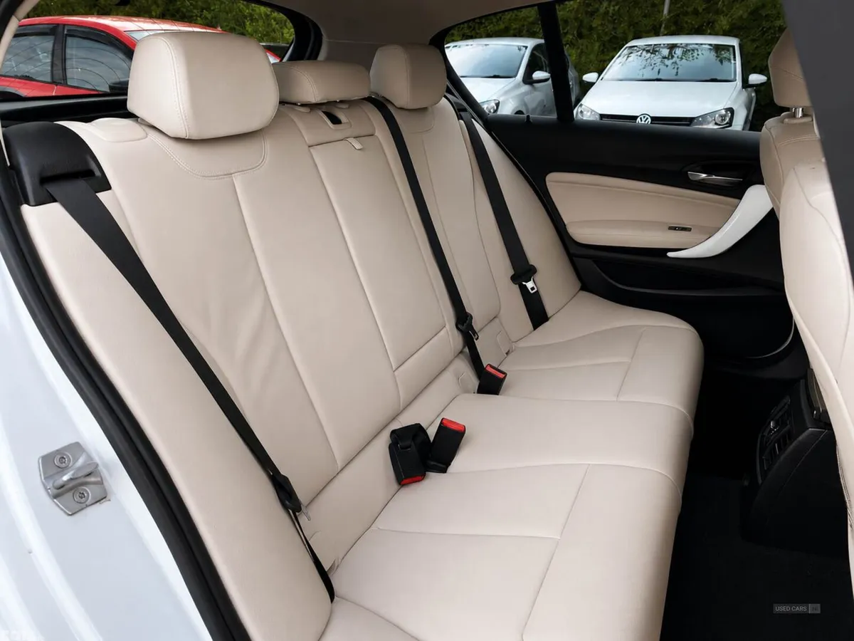 BMW 1-Series , Petrol, 2015, White
