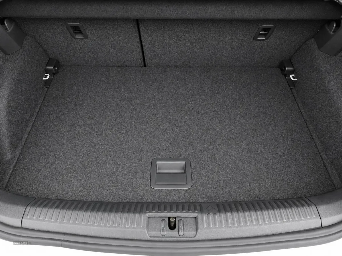 Volkswagen Polo , Petrol, 2014, White