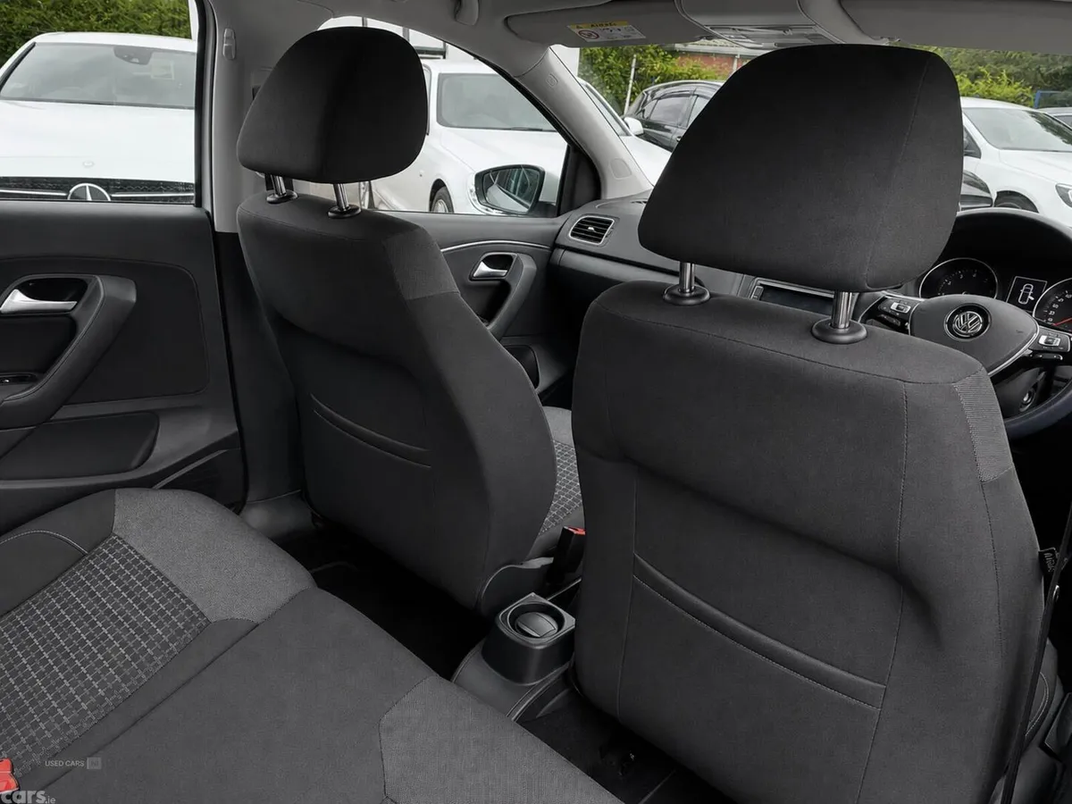 Volkswagen Polo , Petrol, 2014, White