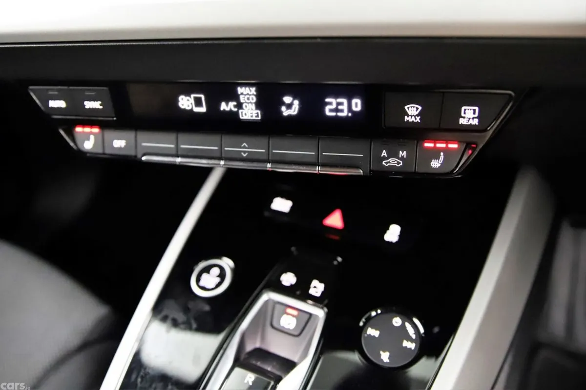 Audi Q4 e-tron SUV, Electric, 2023, Blue