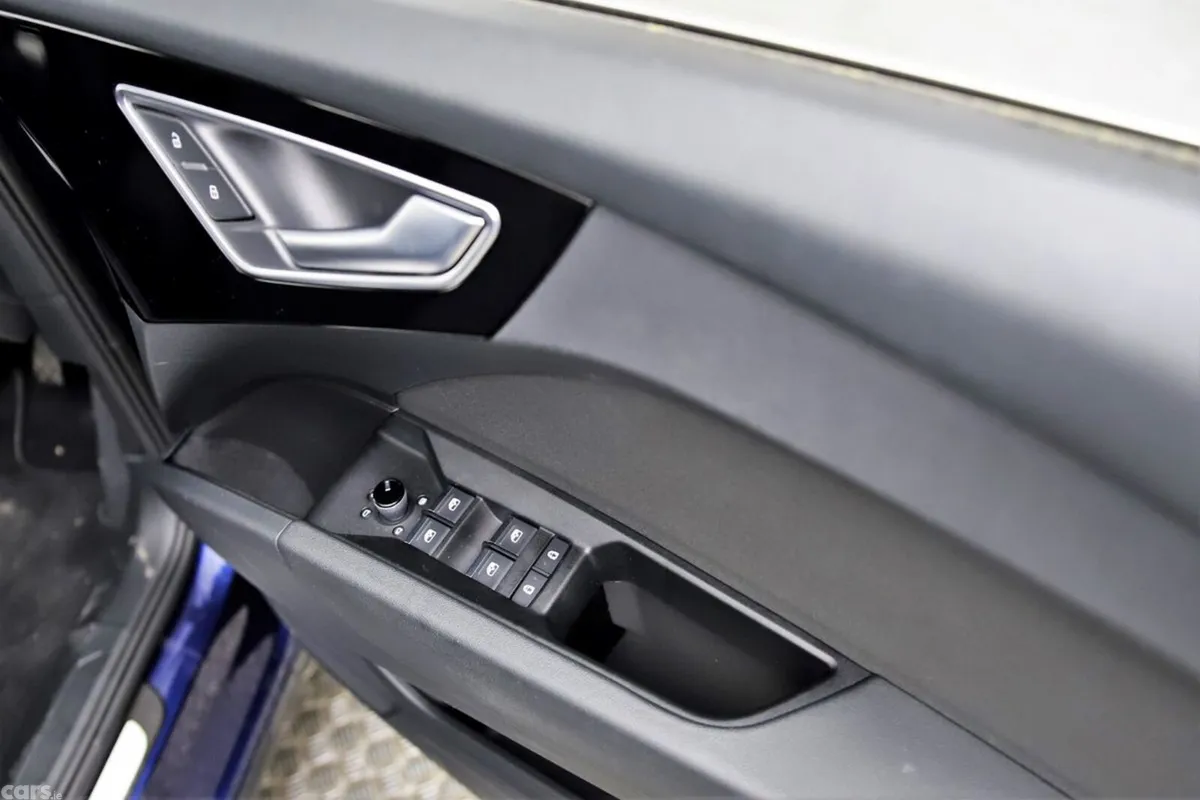 Audi Q4 e-tron SUV, Electric, 2023, Blue