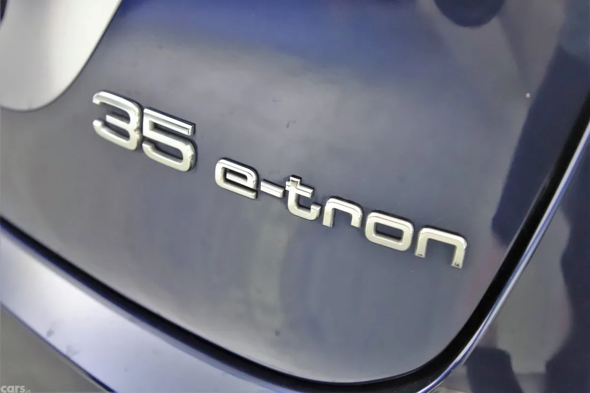 Audi Q4 e-tron SUV, Electric, 2023, Blue