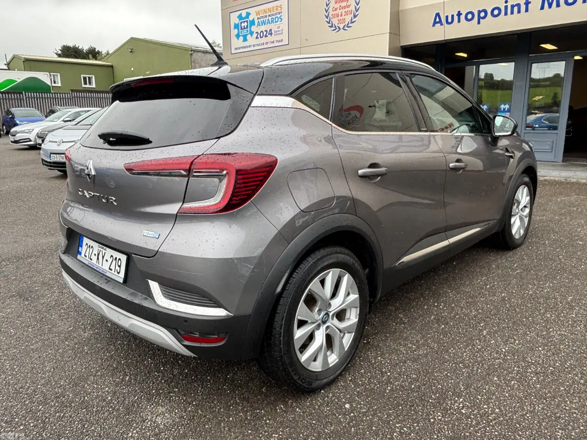 Renault Captur Hatchback, Petrol Plug-in Hybrid, 2021, Grey