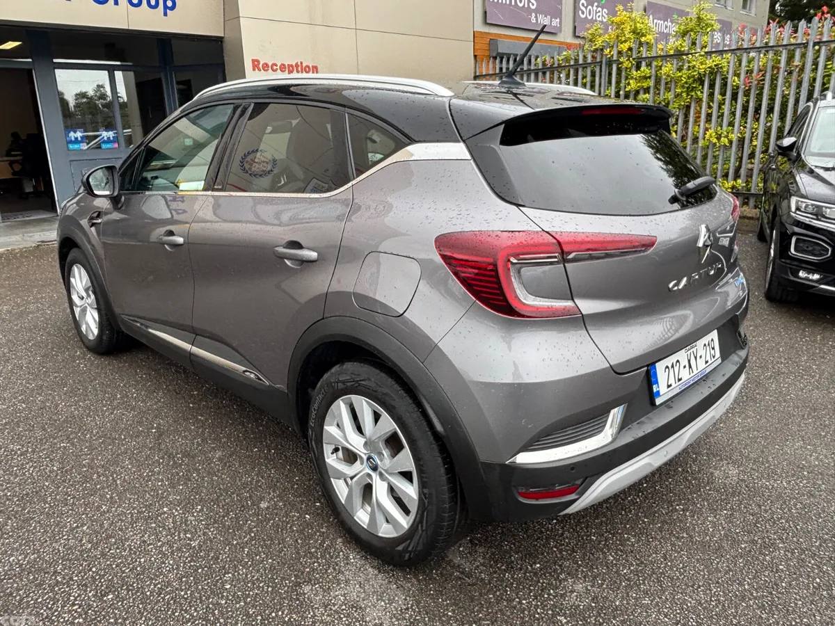 Renault Captur Hatchback, Petrol Plug-in Hybrid, 2021, Grey