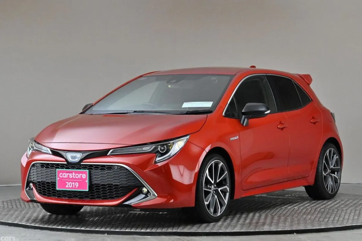 Toyota Corolla Hatchback, Petrol Hybrid, 2019, Red