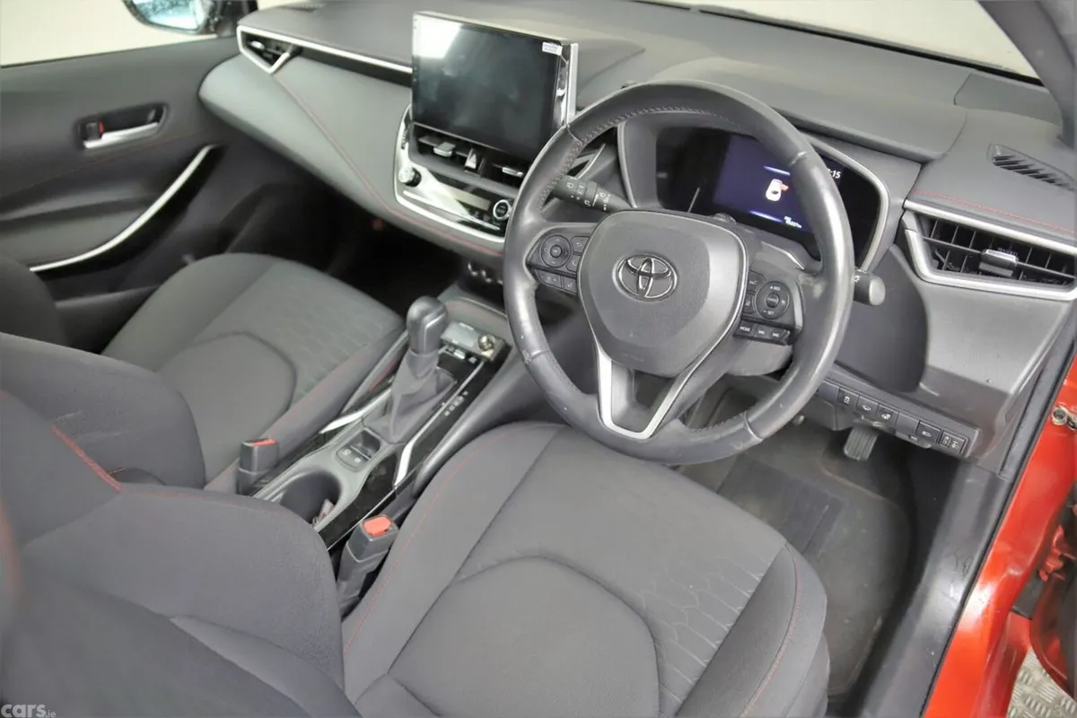 Toyota Corolla Hatchback, Petrol Hybrid, 2019, Red
