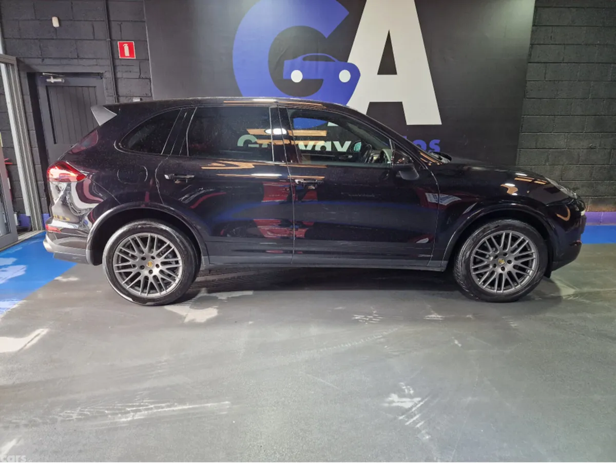 Porsche Cayenne SUV, Diesel, 2018, Black
