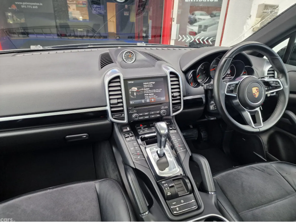 Porsche Cayenne SUV, Diesel, 2018, Black