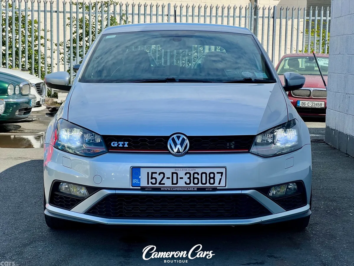 Volkswagen Polo Hatchback, Petrol, 2015, Silver