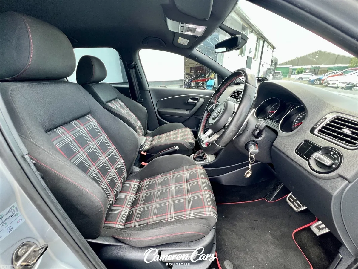 Volkswagen Polo Hatchback, Petrol, 2015, Silver