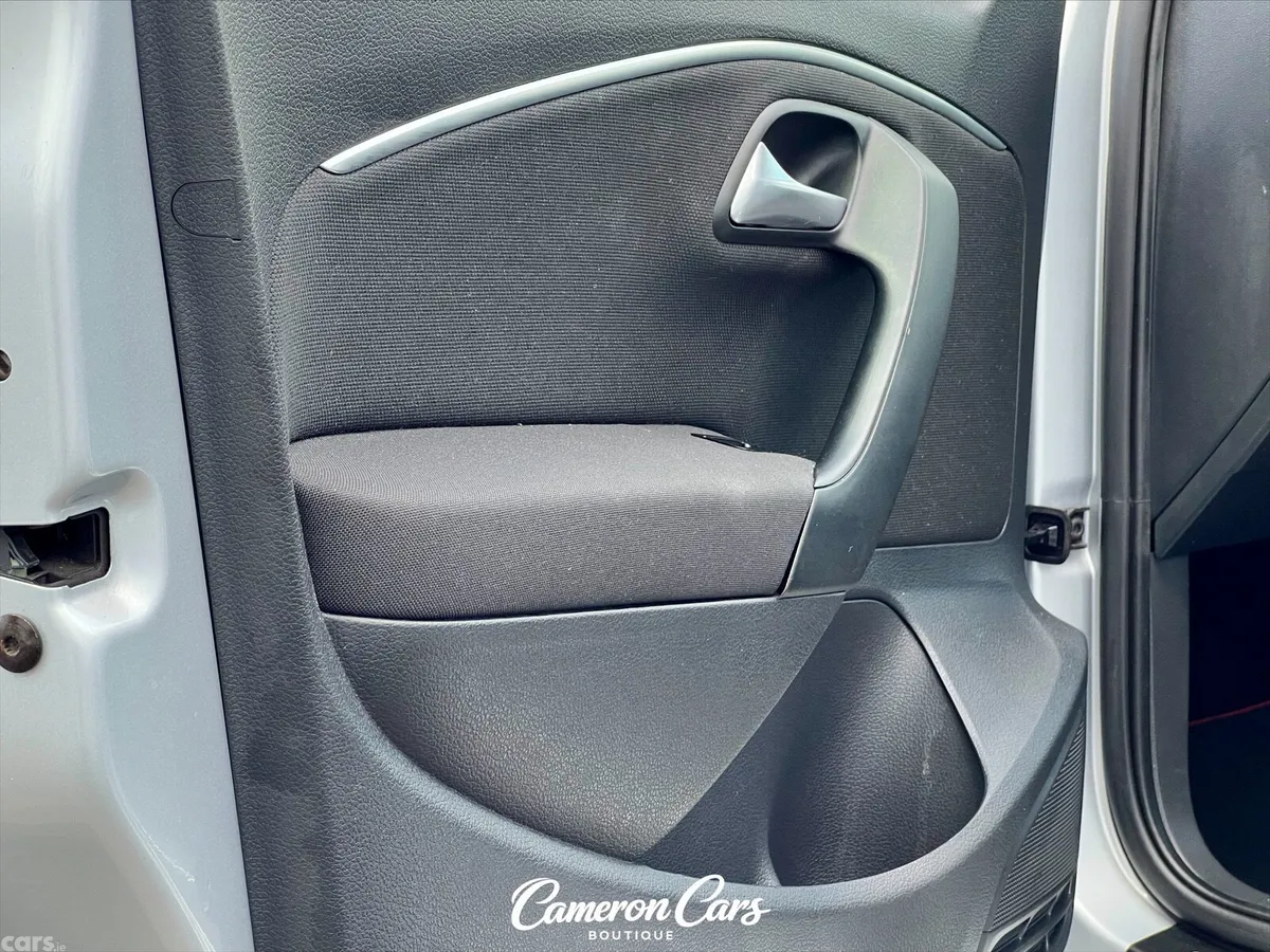 Volkswagen Polo Hatchback, Petrol, 2015, Silver