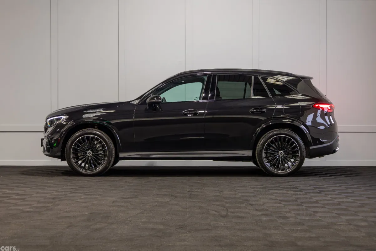Mercedes-Benz GLC SUV, Petrol Plug-in Hybrid, 2025, Black