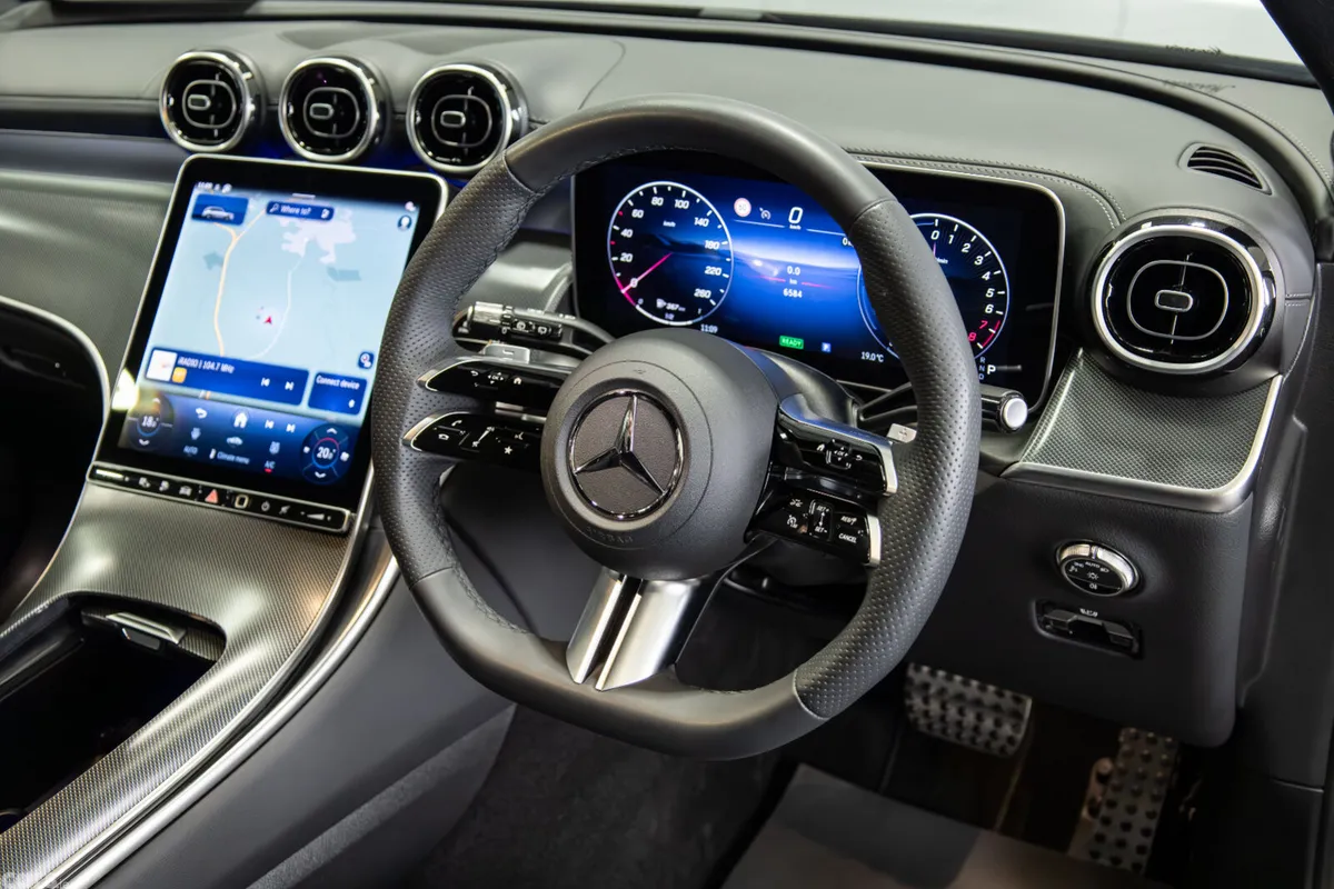 Mercedes-Benz GLC SUV, Petrol Plug-in Hybrid, 2025, Black