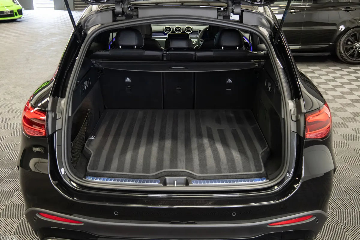 Mercedes-Benz GLC SUV, Petrol Plug-in Hybrid, 2025, Black