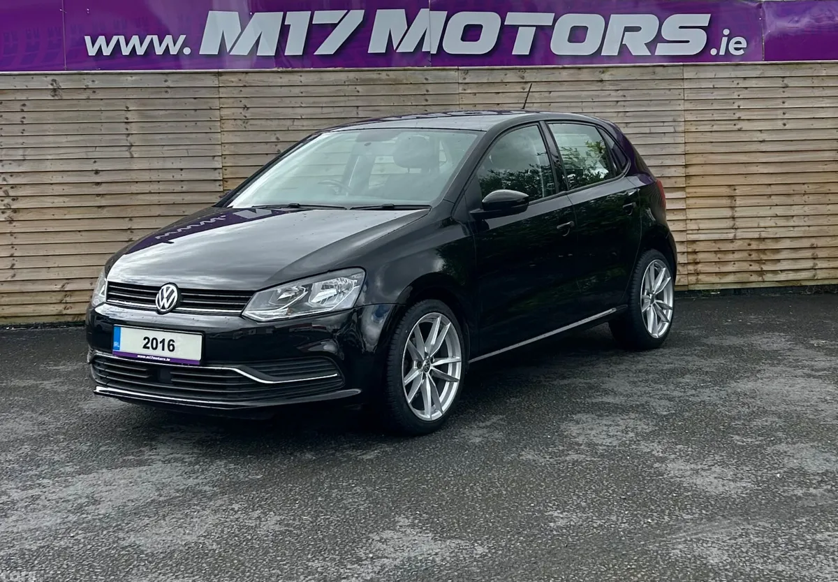 Volkswagen Polo Hatchback, Petrol, 2016, Black