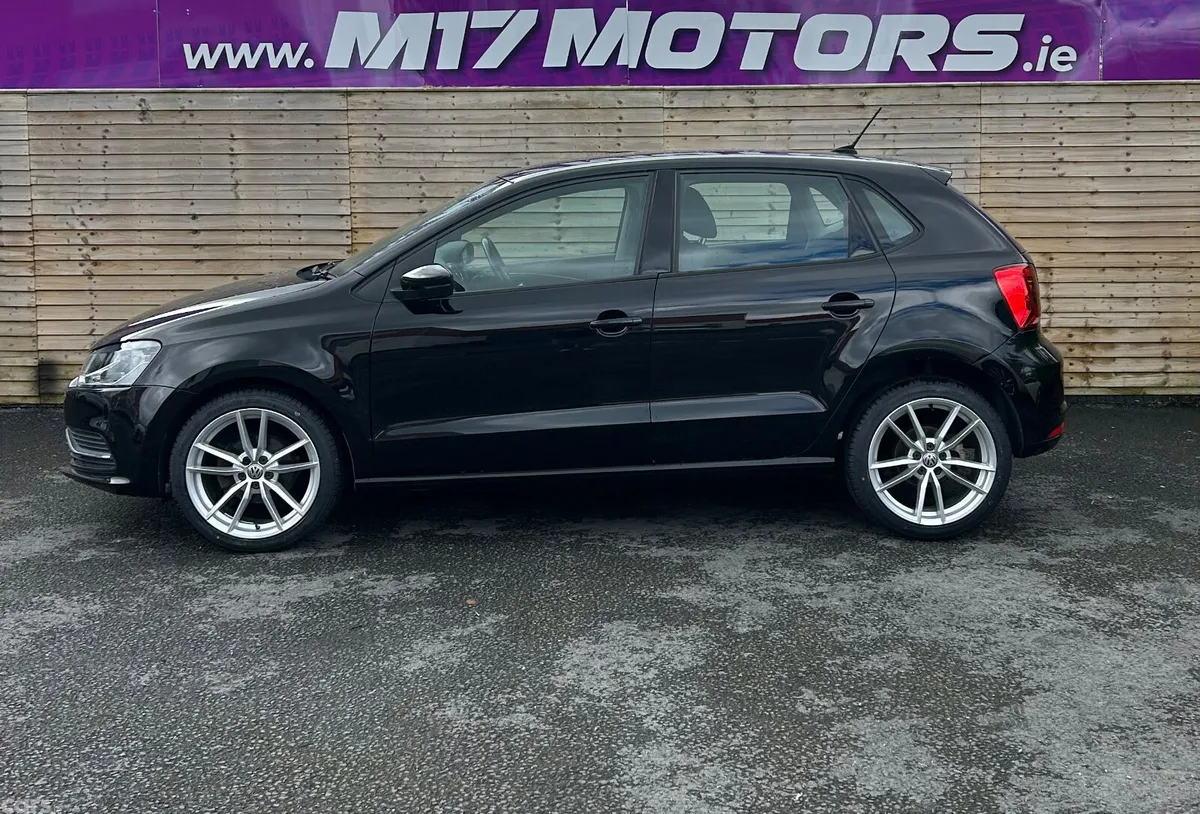 Volkswagen Polo Hatchback, Petrol, 2016, Black