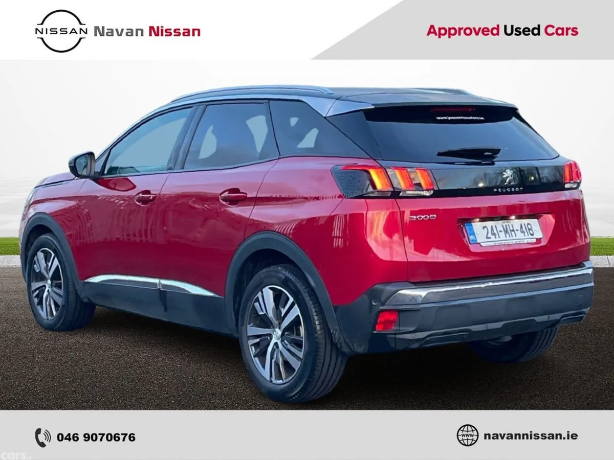 Peugeot 3008 MPV, Petrol Hybrid, 2024, Red