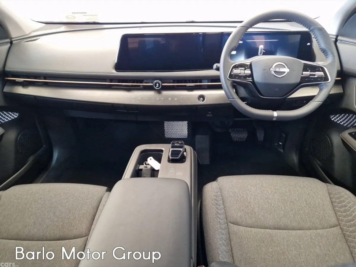 Nissan Ariya MPV, Electric, 2026, White