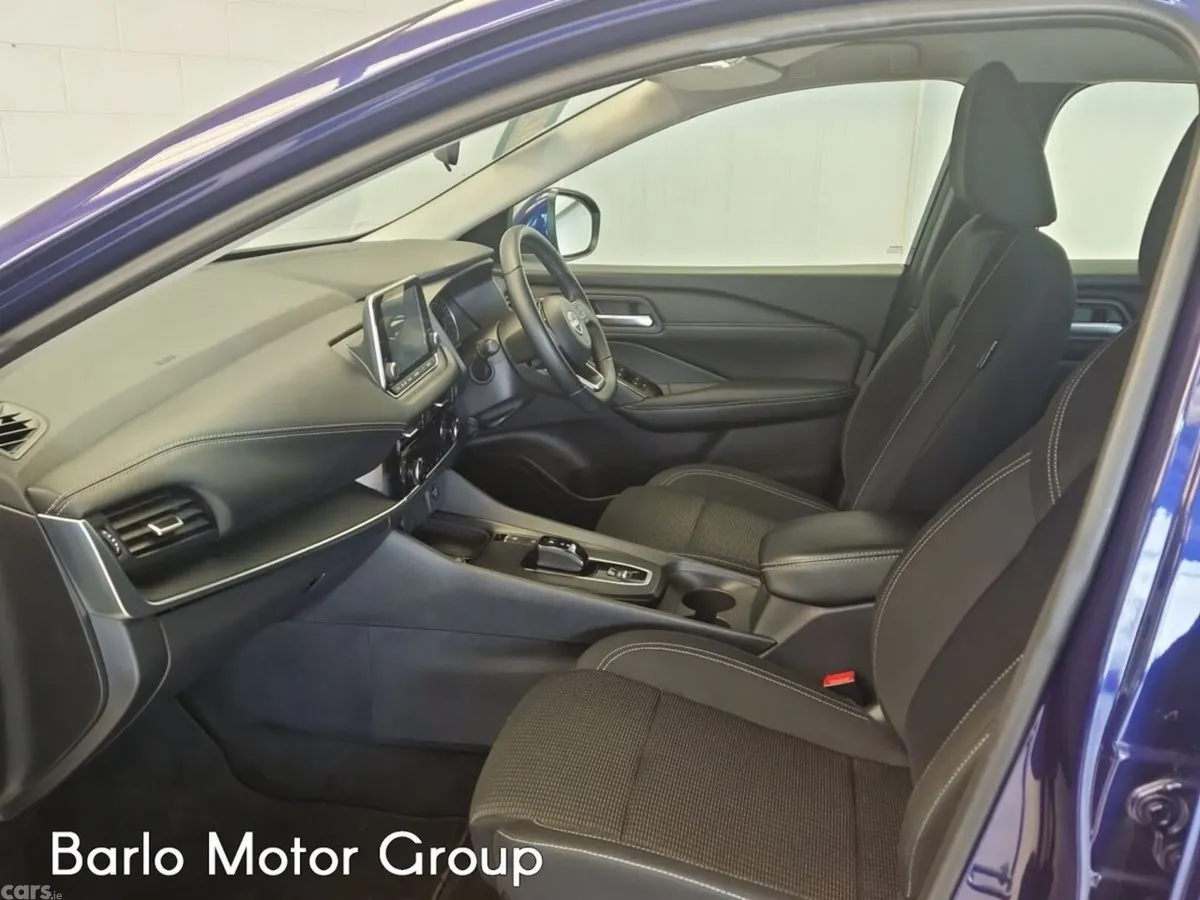 Nissan Qashqai MPV, Petrol, 2024, Blue
