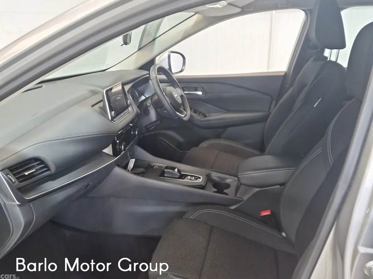Nissan Qashqai MPV, Petrol Hybrid, 2023, Grey