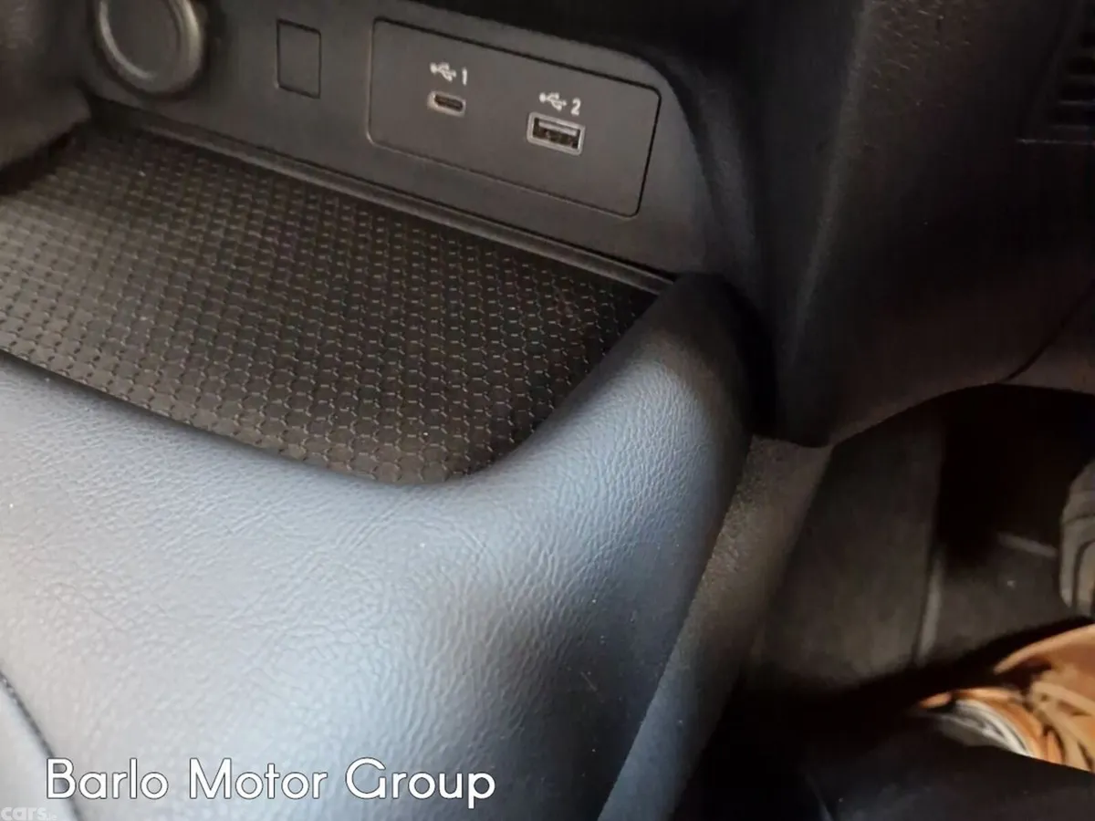 Nissan Juke SUV, Petrol, 2025, Red