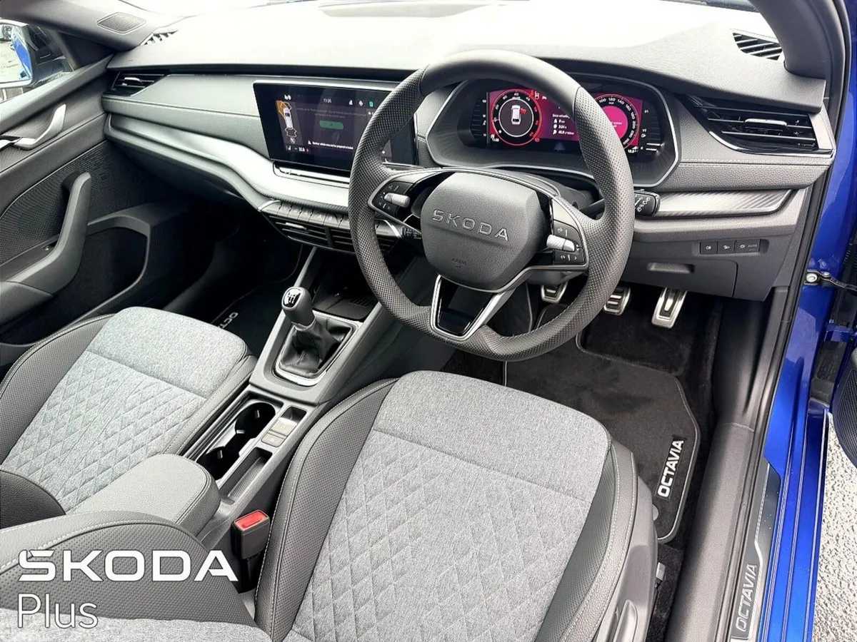 Skoda Octavia Estate, Diesel, 2026, Blue