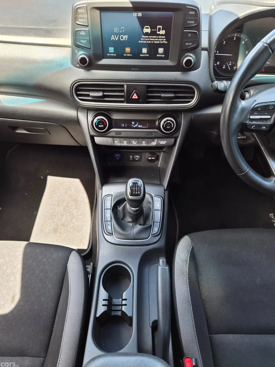 Hyundai KONA MPV, Diesel, 2020, Red