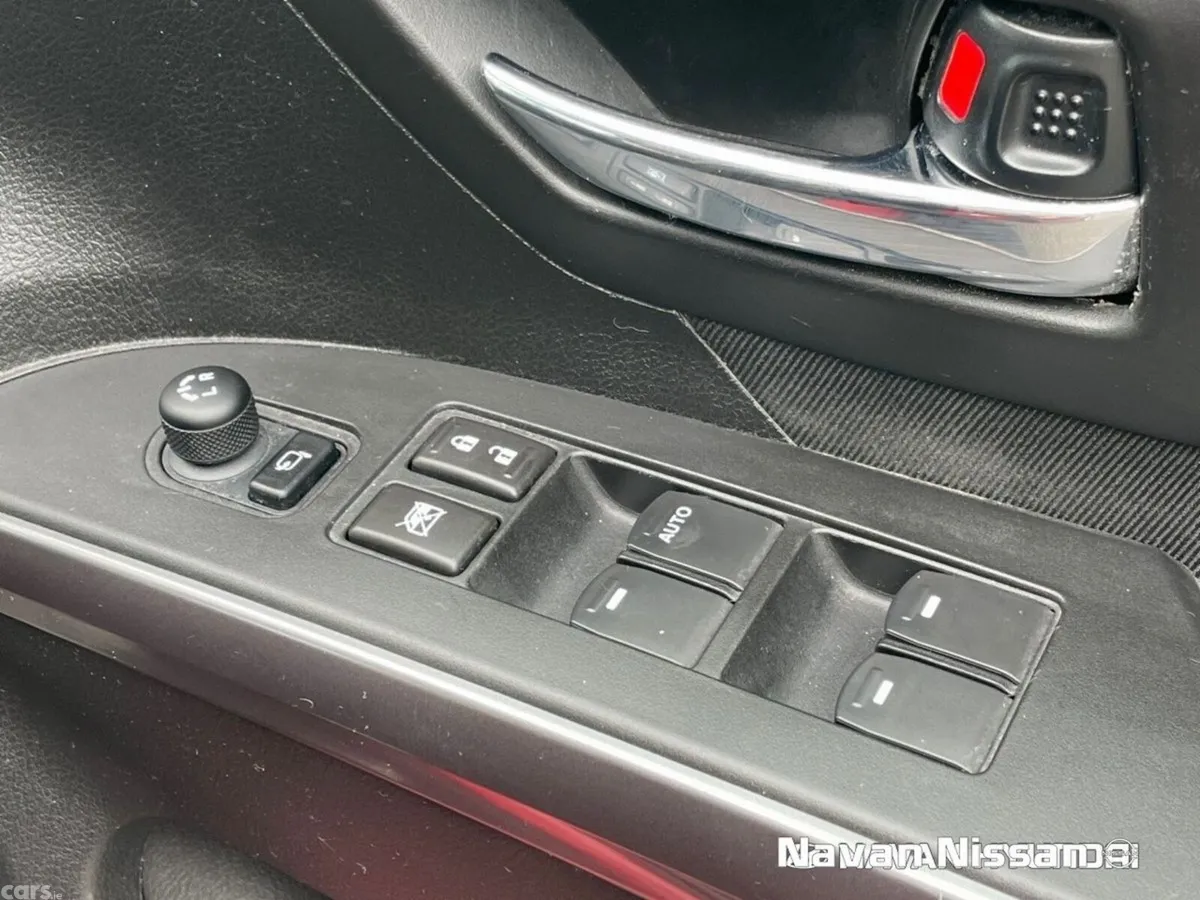 Suzuki SX4 S-Cross Hatchback, Petrol, 2022, Red