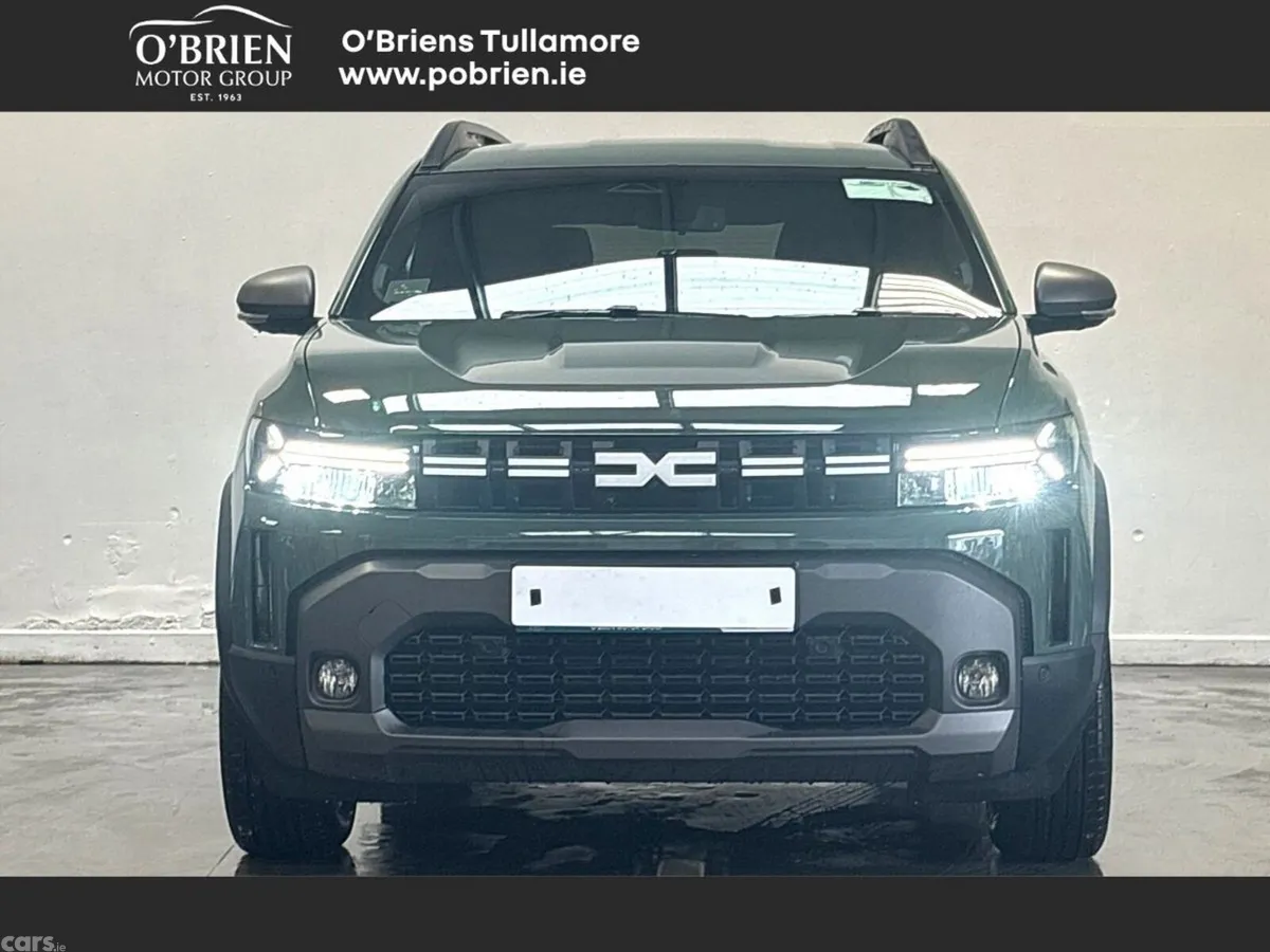 Dacia Duster SUV, Petrol Hybrid, 2026, Grey