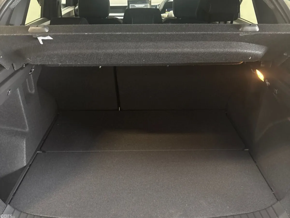 Dacia Duster SUV, Petrol Hybrid, 2026, Grey