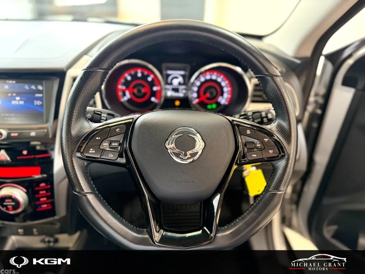 SsangYong Tivoli SUV, Diesel, 2021, Silver
